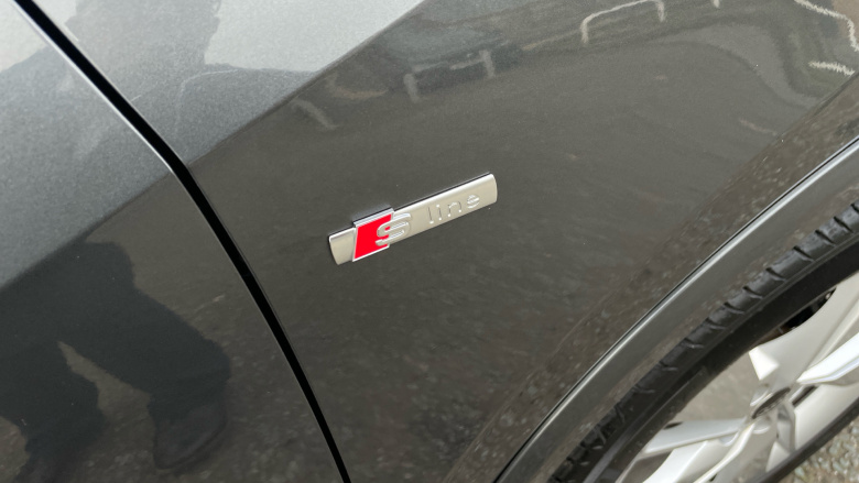 Audi Q2 35 TFSI S Line 5dr S Tronic Petrol Estate